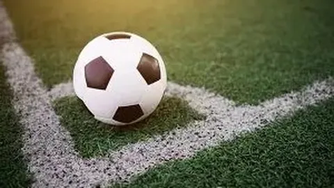 广濑铃2月18日推出十年纪念写真集