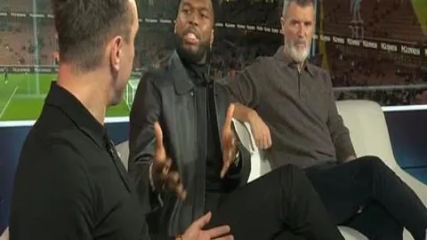 郑钦文讲述：家中秘藏金牌，父母如对待明星般尊崇挂于客厅墙面